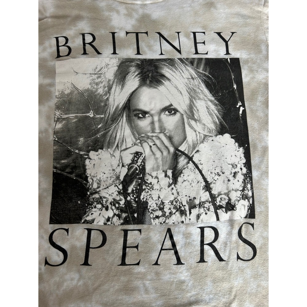 Britney Spears 2022 Tie Dye Graphic T-Shirt S Small Pop Star Music Tee - Picture 2 of 4